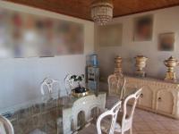 Dining Room - 19 square meters of property in Glenvista