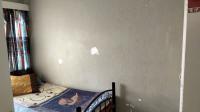 Bed Room 1 - 10 square meters of property in Primrose