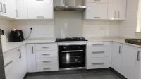 Kitchen - 20 square meters of property in Bothas Hill 
