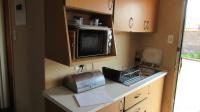 Kitchen - 5 square meters of property in Tsakane