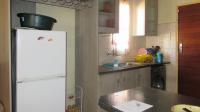 Kitchen - 6 square meters of property in Watervalspruit