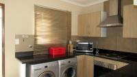Kitchen - 15 square meters of property in Mooikloof Ridge
