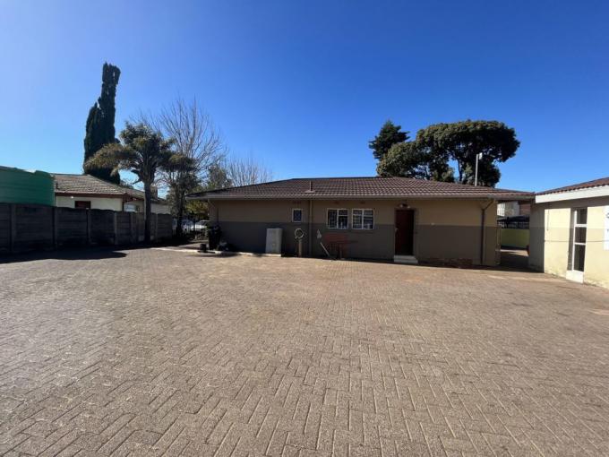 4 Bedroom House for Sale For Sale in Emalahleni (Witbank)  - MR531517