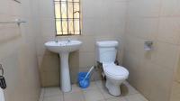 Bathroom 2 - 5 square meters of property in Mkondeni