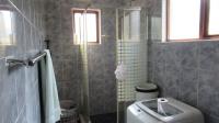 Bathroom 1 - 7 square meters of property in Verulam 