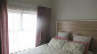 Bed Room 1 - 10 square meters of property in Linbro Park A.H.