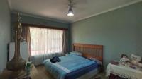 Main Bedroom - 20 square meters of property in Birch Acres
