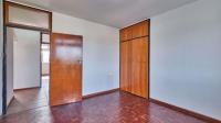 Bed Room 1 - 14 square meters of property in Amanzimtoti 