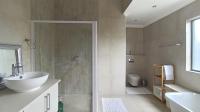 Main Bathroom - 14 square meters of property in Midstream Estate