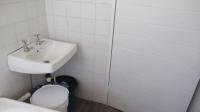 Bathroom 1 - 5 square meters of property in Vanderbijlpark