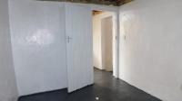 Bed Room 1 - 9 square meters of property in Redfern