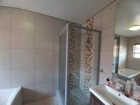 Main Bathroom of property in Bethal