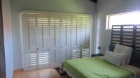 Bed Room 1 - 19 square meters of property in Bazley Beach