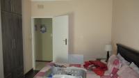 Bed Room 1 - 16 square meters of property in Ferndale - JHB