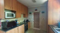 Kitchen - 15 square meters of property in Brackendowns