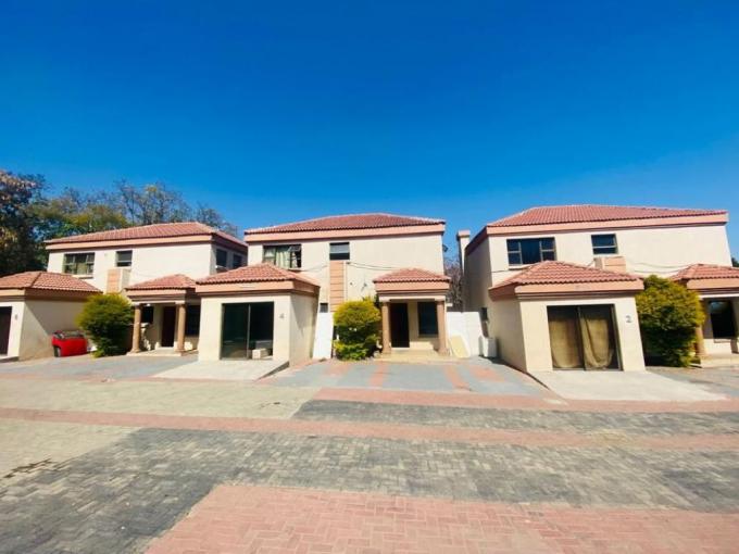 30 Bedroom Simplex for Sale For Sale in Polokwane - MR542924