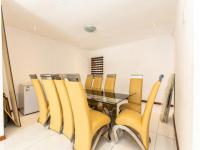 Dining Room - 23 square meters of property in Chantelle
