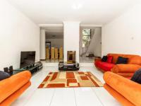 Lounges - 54 square meters of property in Chantelle