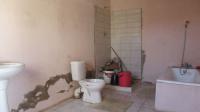 Bathroom 2 - 17 square meters of property in Protea Glen