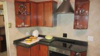 Kitchen - 17 square meters of property in Northcliff
