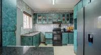 Kitchen - 12 square meters of property in Verulam 