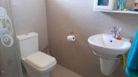 Bathroom 1 - 2 square meters of property in Shallcross 