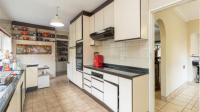 Kitchen - 21 square meters of property in Randpark Ridge