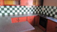 Kitchen - 16 square meters of property in Reservior Hills