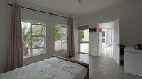 Bed Room 2 - 16 square meters of property in Maroeladal