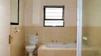 Bathroom 1 - 7 square meters of property in Vorna Valley