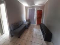 Lounges - 13 square meters of property in Brakpan