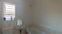 Bathroom 1 - 4 square meters of property in Salfin