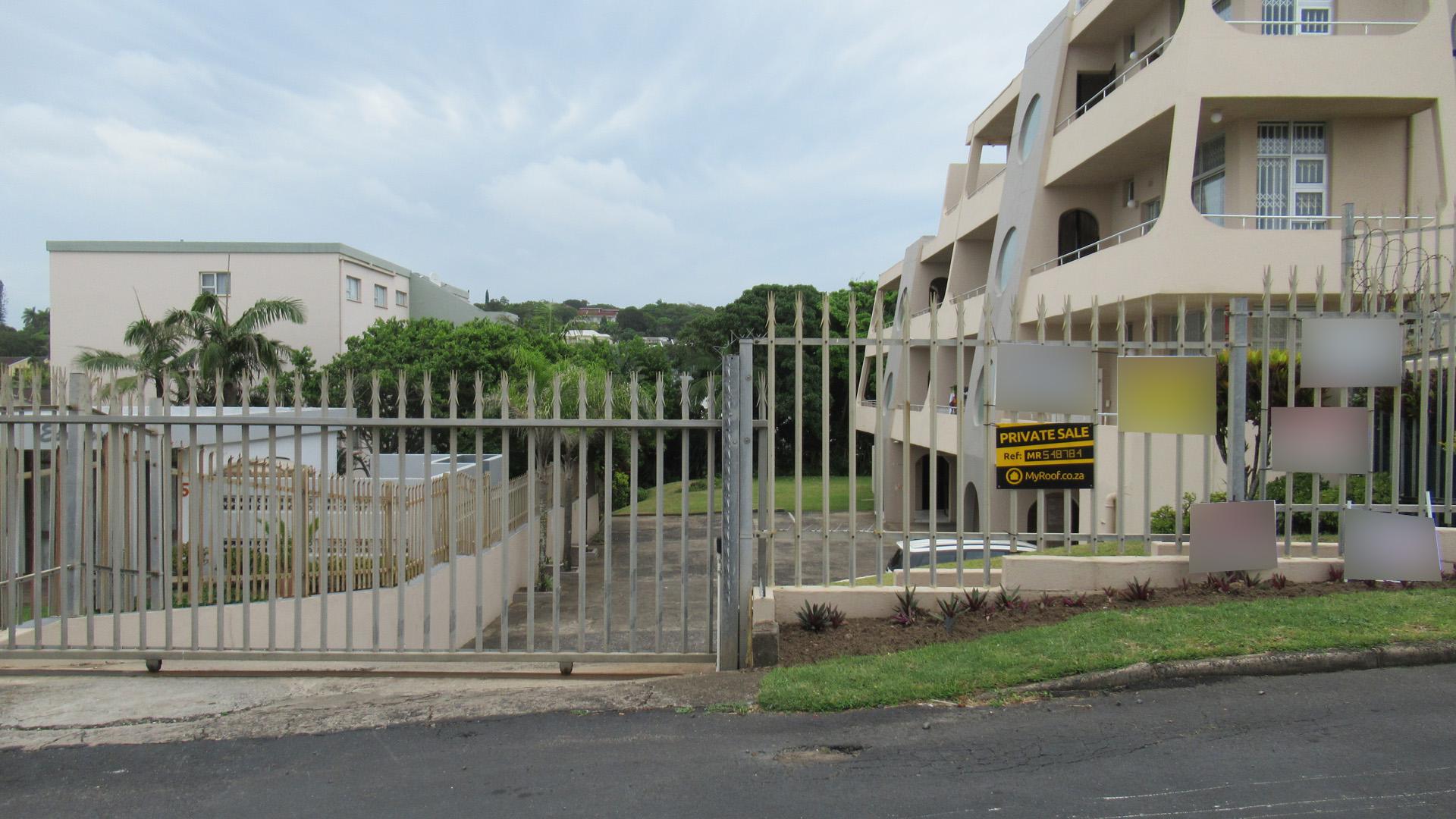 Front View of property in Manaba Beach