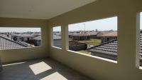 Balcony - 27 square meters of property in Salfin