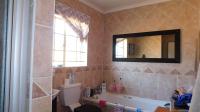 Bathroom 1 - 8 square meters of property in Magalieskruin
