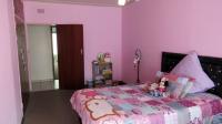 Bed Room 2 - 22 square meters of property in Esther Park