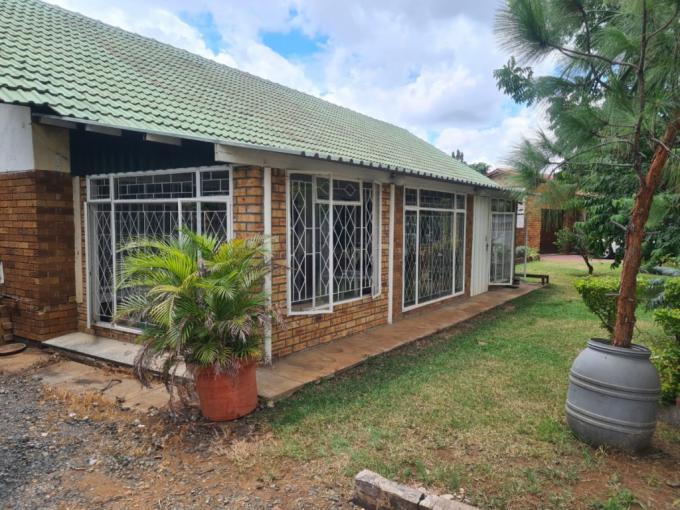 3 Bedroom House for Sale For Sale in Rustenburg - MR553312