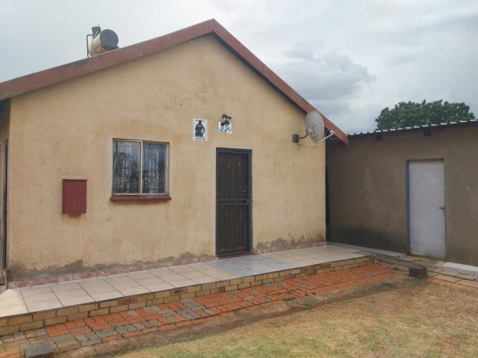 Houses For Sale in Thokoza MyRoof.co.za