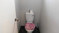 Guest Toilet - 2 square meters of property in Cato Manor 