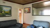 Lounges - 26 square meters of property in Noycedale