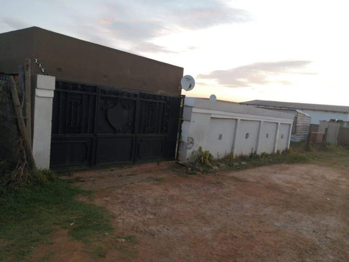 2 Bedroom House for Sale For Sale in Lenasia South - MR558867
