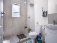 Bathroom 1 - 5 square meters of property in Kenilworth - CPT