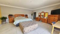 Bed Room 1 - 29 square meters of property in La Lucia