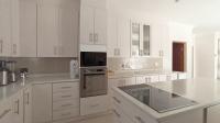 Kitchen - 23 square meters of property in Montana Tuine