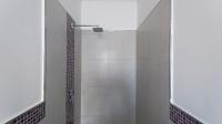 Bathroom 3+ - 6 square meters of property in Ottery