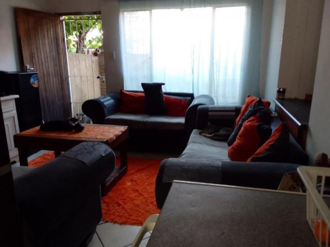 3 Bedroom Apartment for Sale For Sale in Rustenburg - MR560907