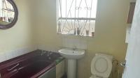 Bathroom 1 - 5 square meters of property in Kwa-Thema