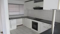 Kitchen - 9 square meters of property in Florida Park