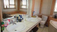 Main Bathroom - 11 square meters of property in Arcon Park
