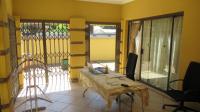 Patio - 25 square meters of property in Arcon Park